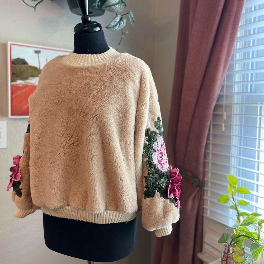 Faux fur and floral appliqué sweater
